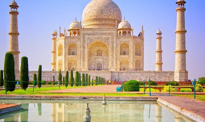 2 Day Agra Overnight Taj Mahal City Tour by Car
