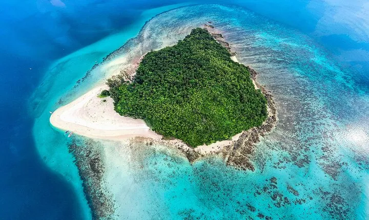 Phi Phi Island and Bamboo Island Snorkeling Tour From Krabi