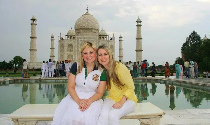 2 Days Tour of Agra (Taj Mahal) & Delhi City Tour