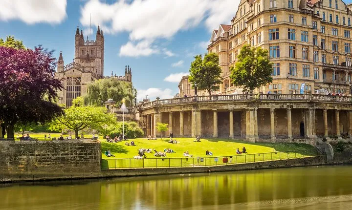 Discover Bath in a Private Audio and Video Guided Tour