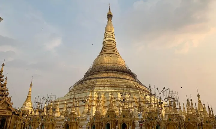 Yangon City Tour