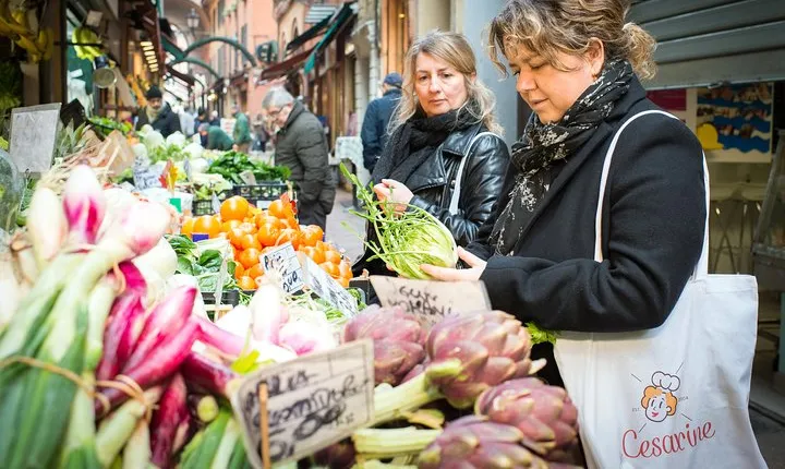 Small Group Market tour and Cooking class in Cervia