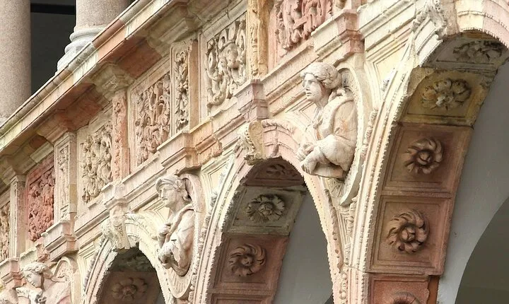 Mysteries of Milan: Uncover the city's lesser-known tales on this audio tour