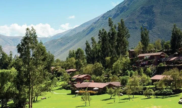 Sacred Valley Tour Including Gourmet Lunch at El Huerto Belmond Restaurant