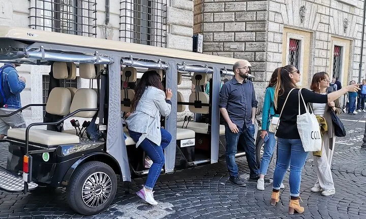 3-Hour Highlights Private Luxury Golf Cart Tour in Rome