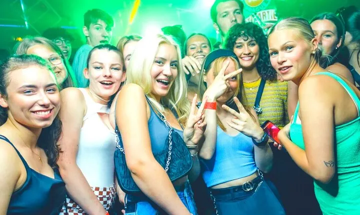 SUNDAY PARTY IN PRAGUE | Admission Ticket
