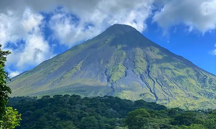 Private Hike Tour in Arenal