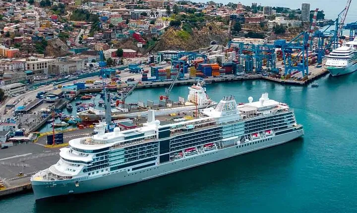 Transfer to San Antonio port prior cruise with tour in Valparaiso and Casablanca