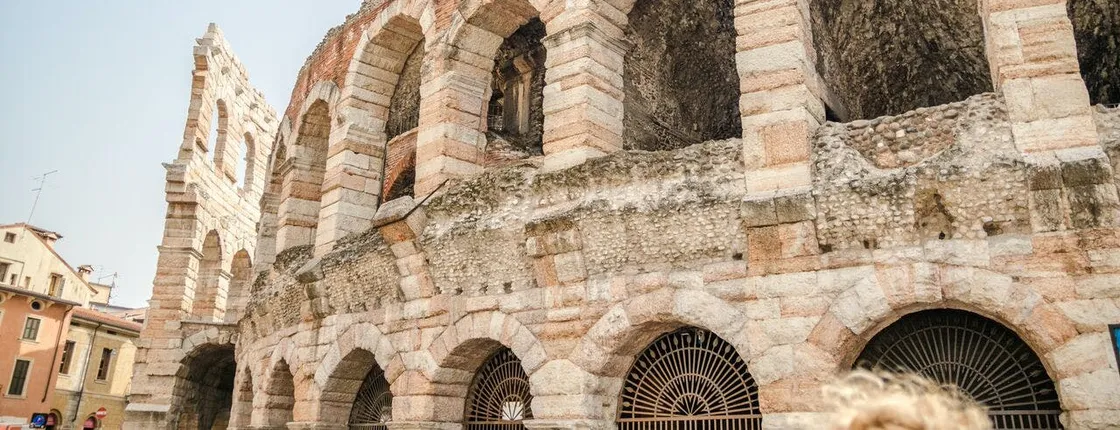 Verona guided tour from Garda Lake area