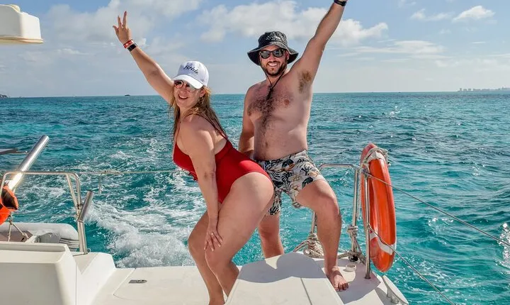 Cancún Private Catamaran with Snorkeling Stop