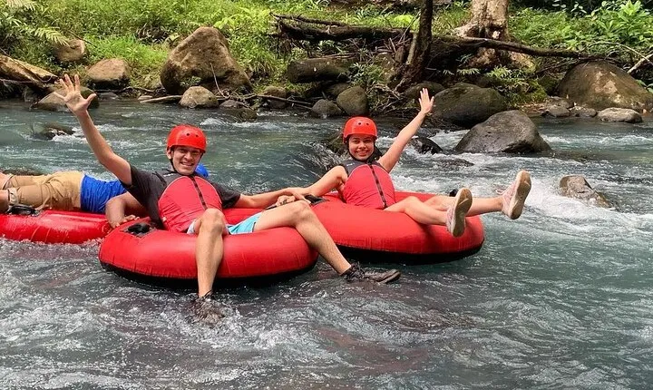 Tubing Tour in Río Celeste and Natural Pool Day Pass