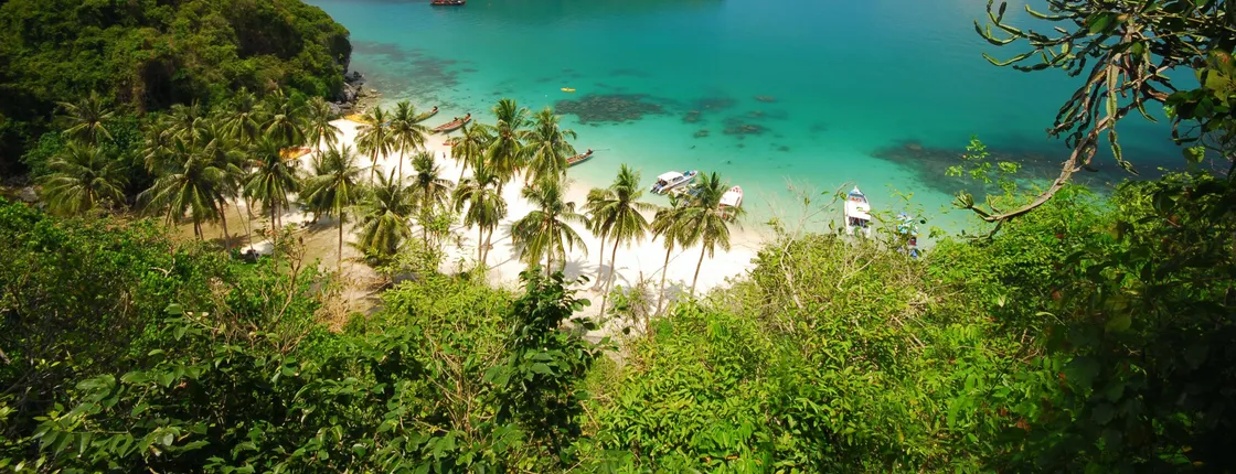 Angthong Marine Park by Speedboat