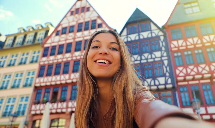Remarkable Architecture of Frankfurt Private Walking Tour
