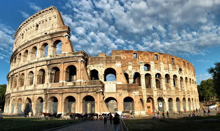 Colosseum, Roman Forum, Palatine Hill Guided Tour