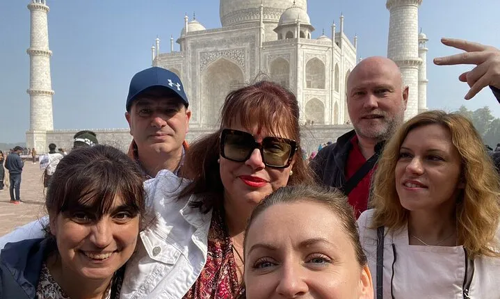 Skip The Line Taj Mahal Agra Fort Car & Tour Guide From Agra