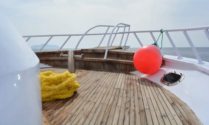 Private Yacht Full Day in Sharm El Sheikh