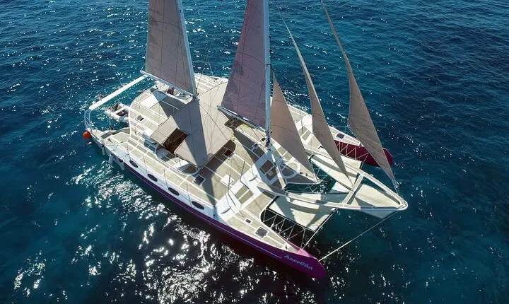 Full day Lembongan Island Catamaran Cruise with BBQ Lunch