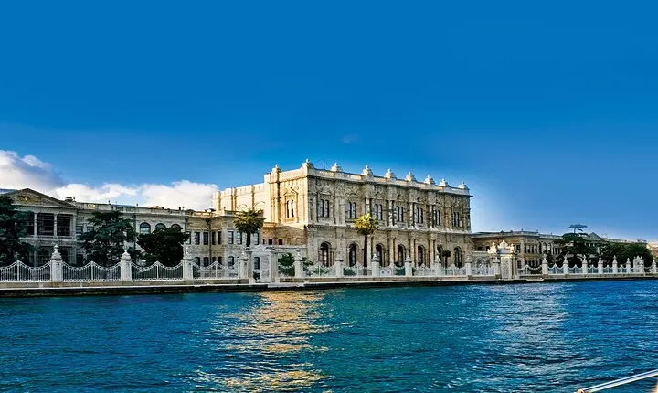 Dolmabahçe Palace Group Tour & Sunset Cruise