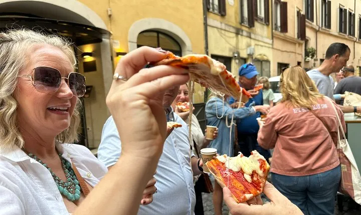 Flavors and Sights of Trastevere Guided Street Food Tour in Rome