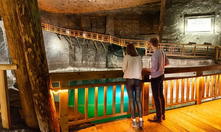 Wieliczka Salt Mine Guided Tour from Krakow - Private Transport