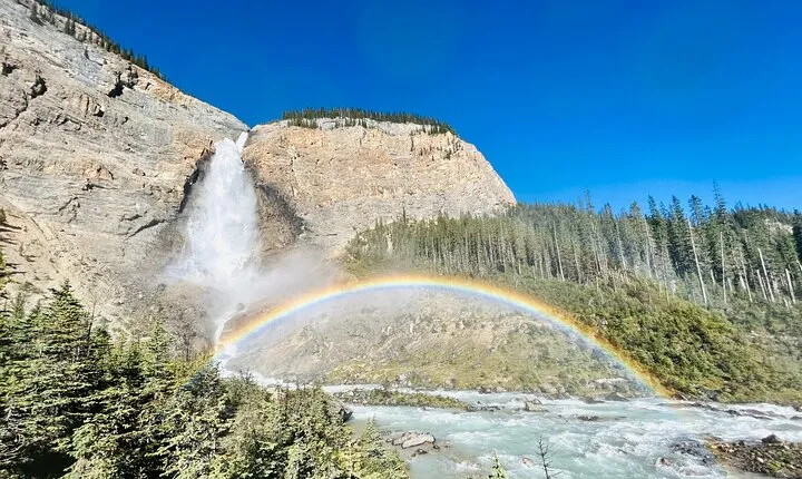 The Best of Yoho With Moraine Lake and Lake Louise Private Tour
