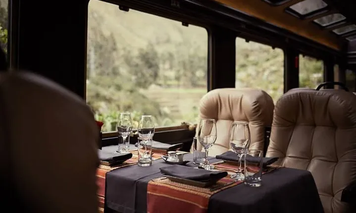 Cusco: First Class train to Machu Picchu fullday tour