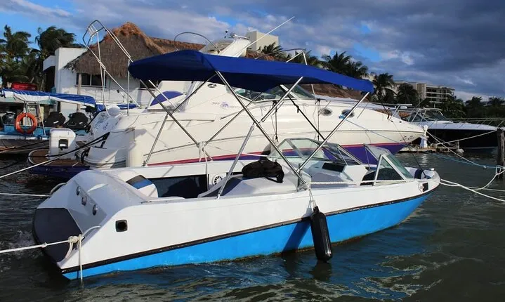 Private Boat Tour in Cancun