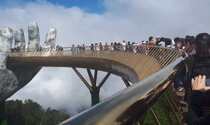 Golden bridge and Dragon bridge tour in Da Nang from Chan May port with a guide