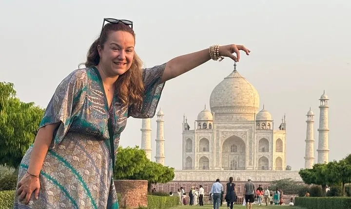 All Inclusive Same Day Taj Mahal Trip from Delhi by Car