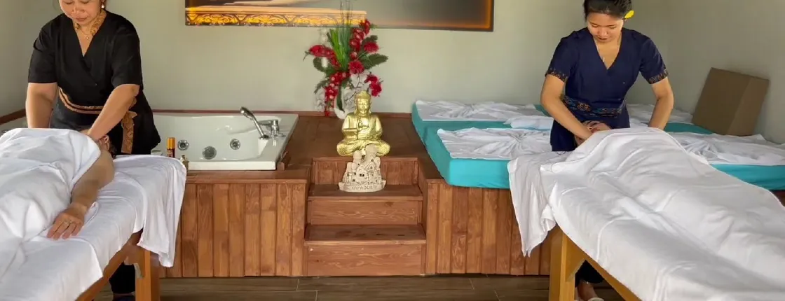 Wellness and vital care package with pick-up from Side
