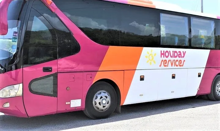Montego Bay Airport (MBJ) Transfer One-Way or Round-Trip to Hotel