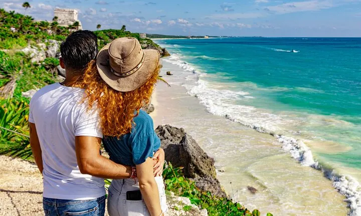 Tulum Ruins Guided Tour from Cancun and Riviera Maya