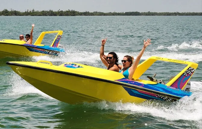 Speedboat and Snorkeling Tour in Cancun: Jungle Tour