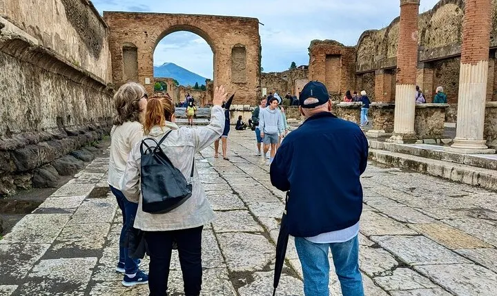 Pompeii Fast Track Entry with Audio Guide