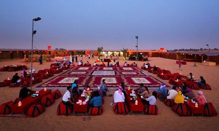 Private Desert Safari Dubai with BBQ Dinner and Belly Dance