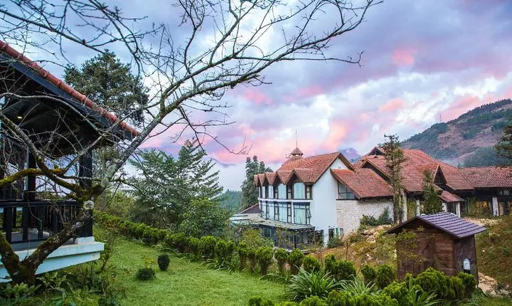 Sapa 3 days 2 nights ( 01 night in hotel, 01 night in homestay)