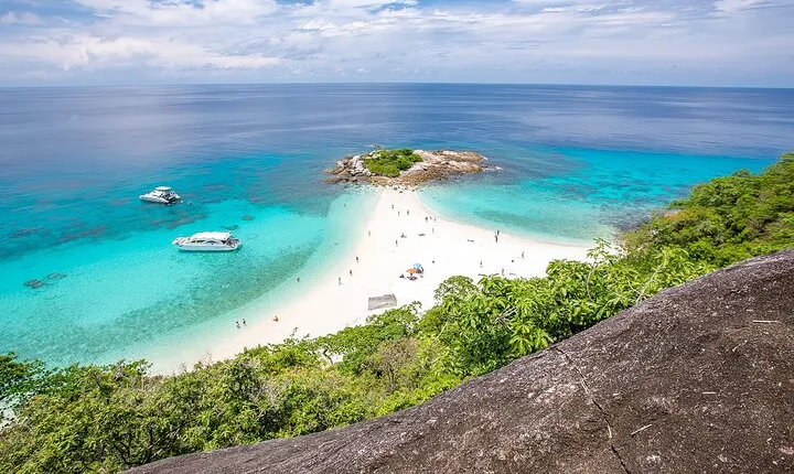 Phuket Dolphin Quest: Racha & Maiton Island Expedition