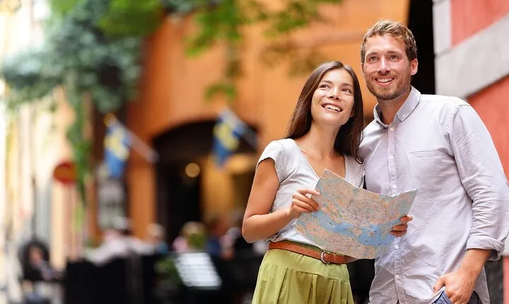 Rome: Hop-on-off bus tour -Visit the main attraction of Rome