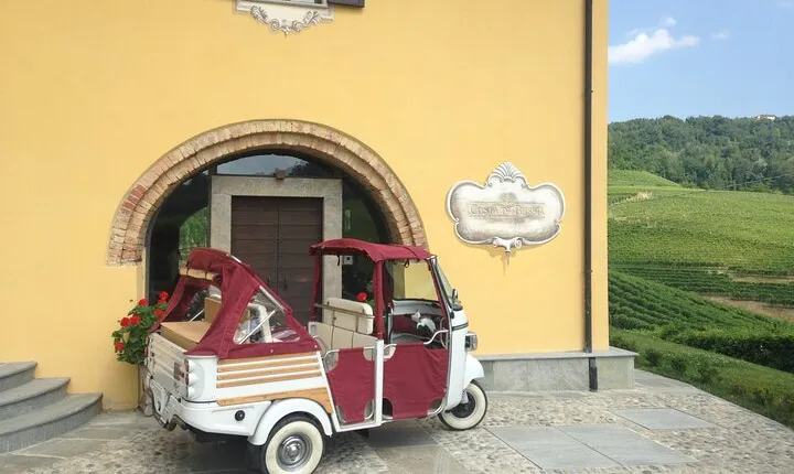 Half Day Private Tour Ape Calessino in the Barolo Langa