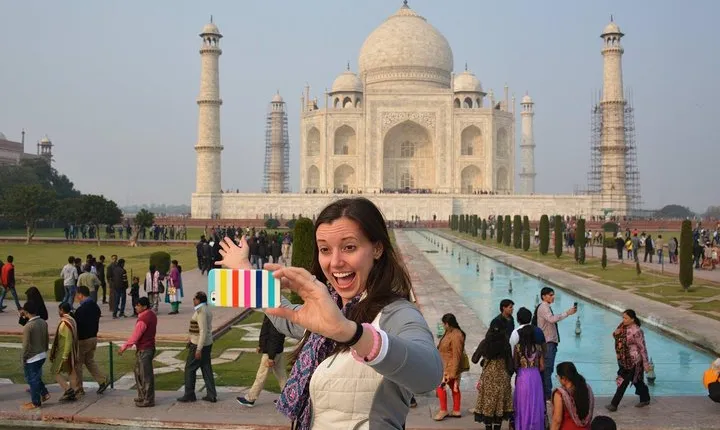 Taj Mahal One Day Tour (Agra Tour From Delhi / Gurgaon)