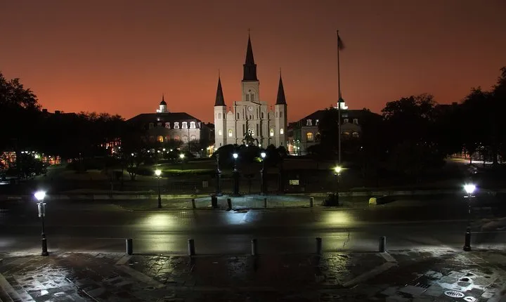 New Orleans Haunted History Ghost Tour