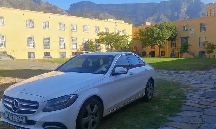 Vehicle Hire Full Day 10Hour Chauffeur Drive Cape Town to 15 PAX