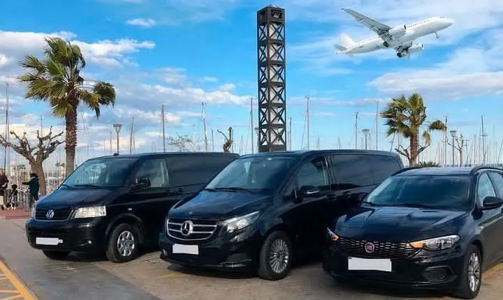 London Heathrow Airport (LHR) to Oxford City - Round-Trip Private Transfer