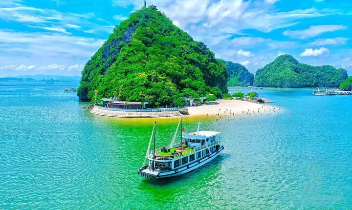 Ha Long Bay Cruise Day Tour-Cave, Kayaking,Ti top island & Lunch