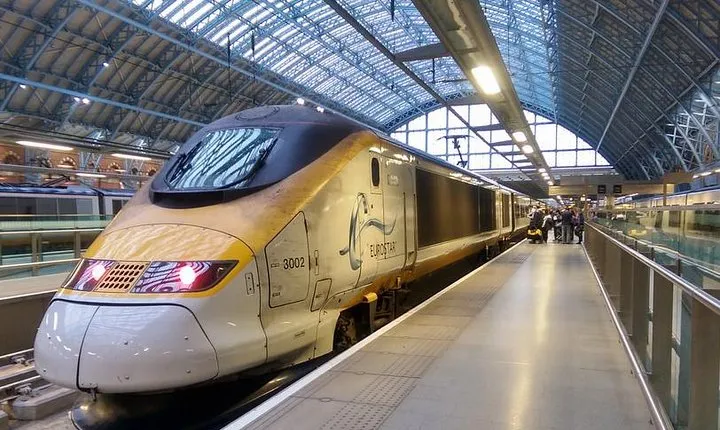 Arrival St Pancras Train Station to London Private Transfer Service