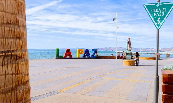 La Paz Tour, Historical City, Beach, Colonial and Beautiful scenery on the way! 