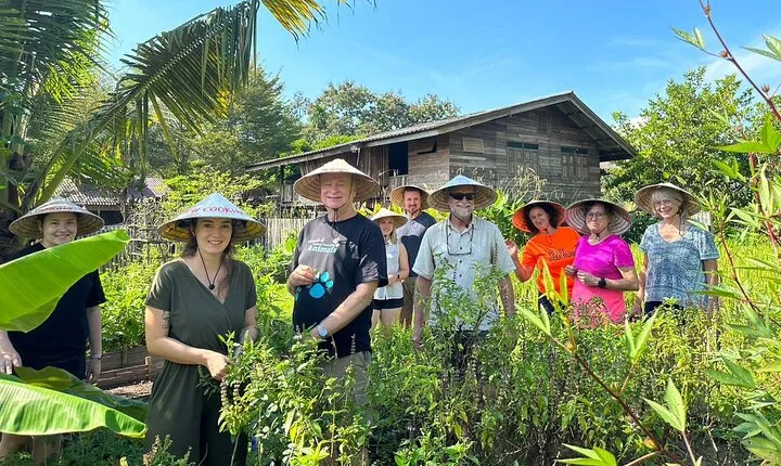 Authentic Thai Cooking Class and Farm Visit in Chiang Mai