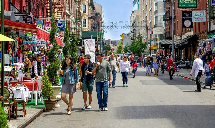 SoHo, Little Italy, and Chinatown Walking Tour in New York