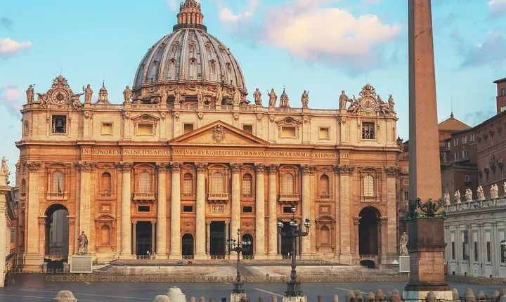 Vatican Museums and Sistine Chapel Private Tour with Expert Guide