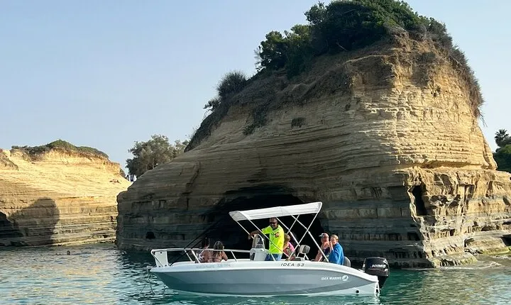 Private Boat Trip with Skipper in Corfu
